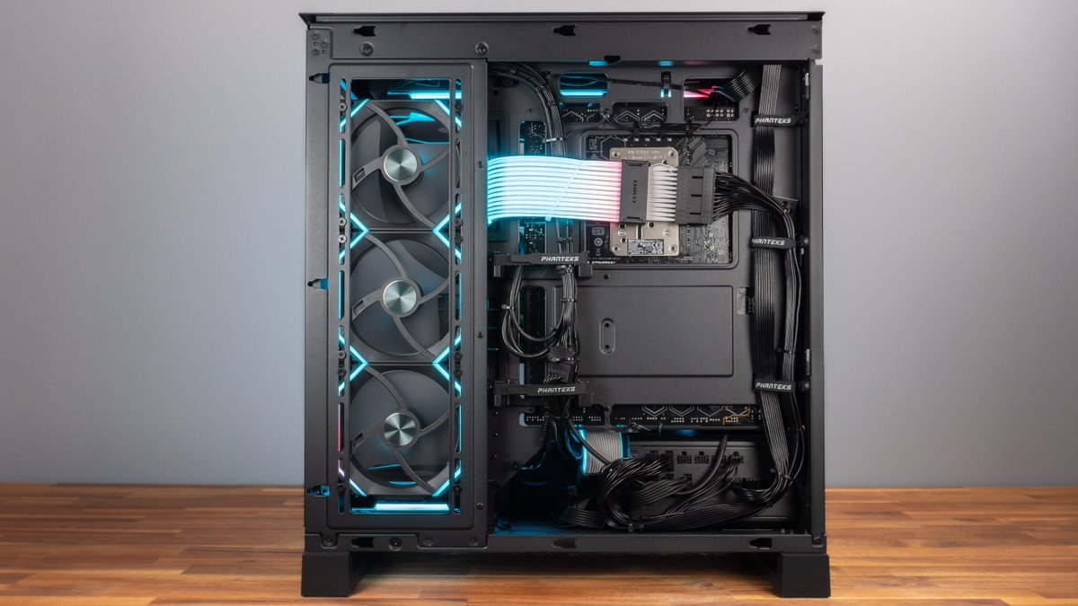 Monsieur PC tweet media