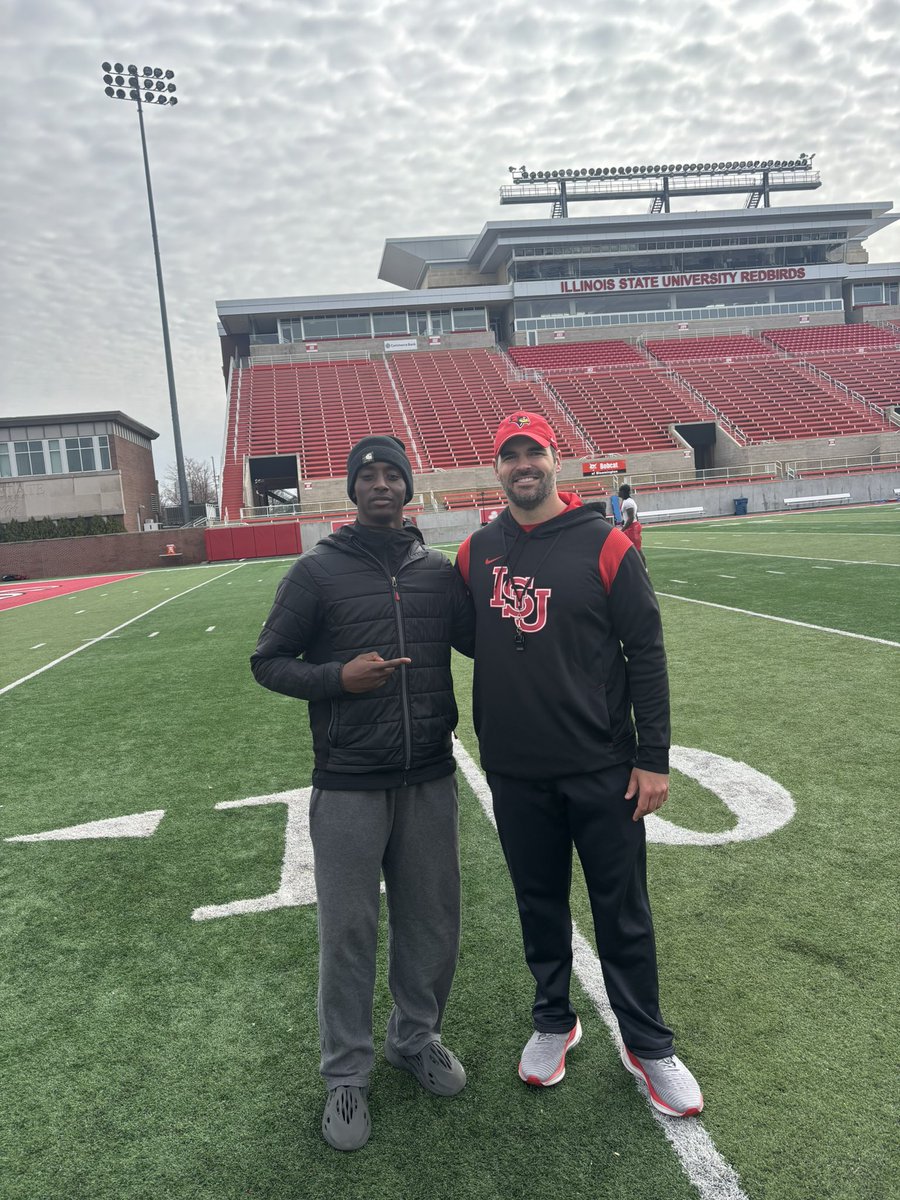 Brandon C Walton (@brandoncwaltom) on Twitter photo Blessed to receive my 4th d1 offer from illinois state university
#AGTG <a href="/BHSREDDEVILFB/">BHS Red Devil Football</a> <a href="/RedbirdFB/">Illinois State Football</a> <a href="/CoachNiekamp/">Travis Niekamp</a> <a href="/CoachTurnerISU/">Mickey Turner</a> Blessed to receive my 4th d1 offer from illinois state university
#AGTG <a href="/BHSREDDEVILFB/">BHS Red Devil Football</a> <a href="/RedbirdFB/">Illinois State Football</a> <a href="/CoachNiekamp/">Travis Niekamp</a> <a href="/CoachTurnerISU/">Mickey Turner</a>