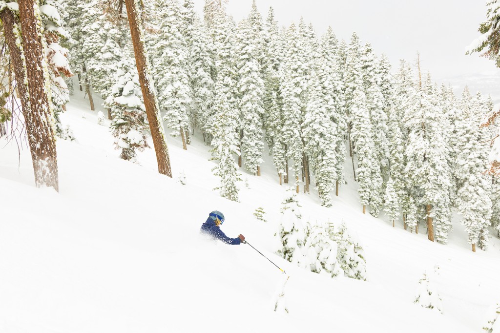 When the storm provides 🤌

📸 Katey Hamill at Northstar California Resort