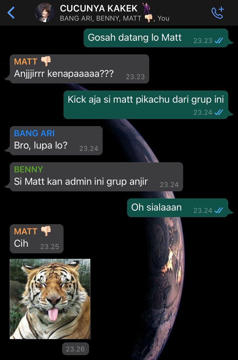ellamoontime's tweet photo. 8. kick dari grup https://t.co/jThQCKevwE
