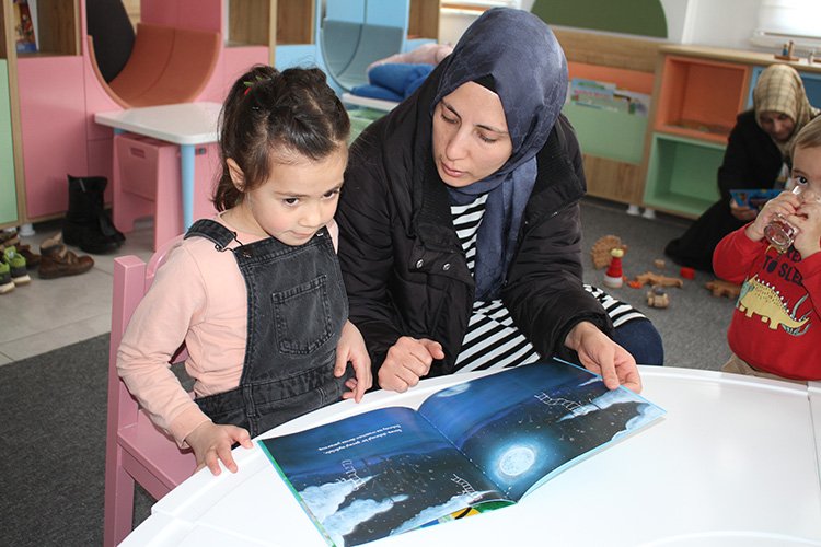 aa.com.tr/tr/yasam/gelec…
Geleceğin "kitap kurtları" Bebek ve Çocuk Kütüphanesi'nde yetişiyor