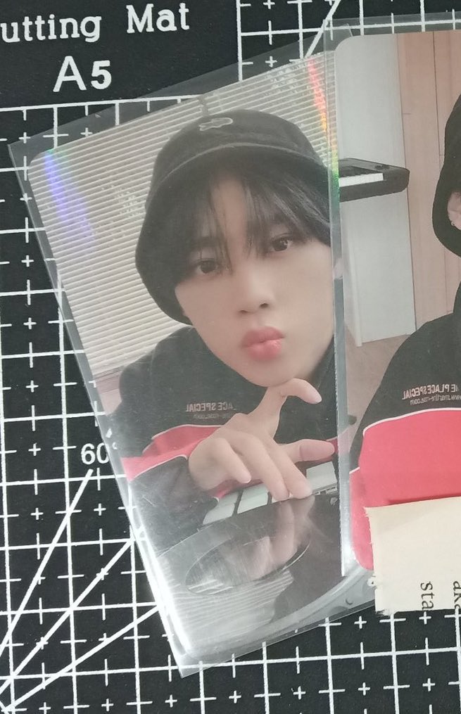 39S205's tweet photo. wtb lfs ph 

sunwoo theb 3rd gen fan kit pc
hyunjae trigger riot ver. pc
 
hopefully in 10/10 condition!

lost mine yesterday, they fell off my bag… i just noticed it earlier 🥹

tbz the boyz photocard https://t.co/eKm7AythUw