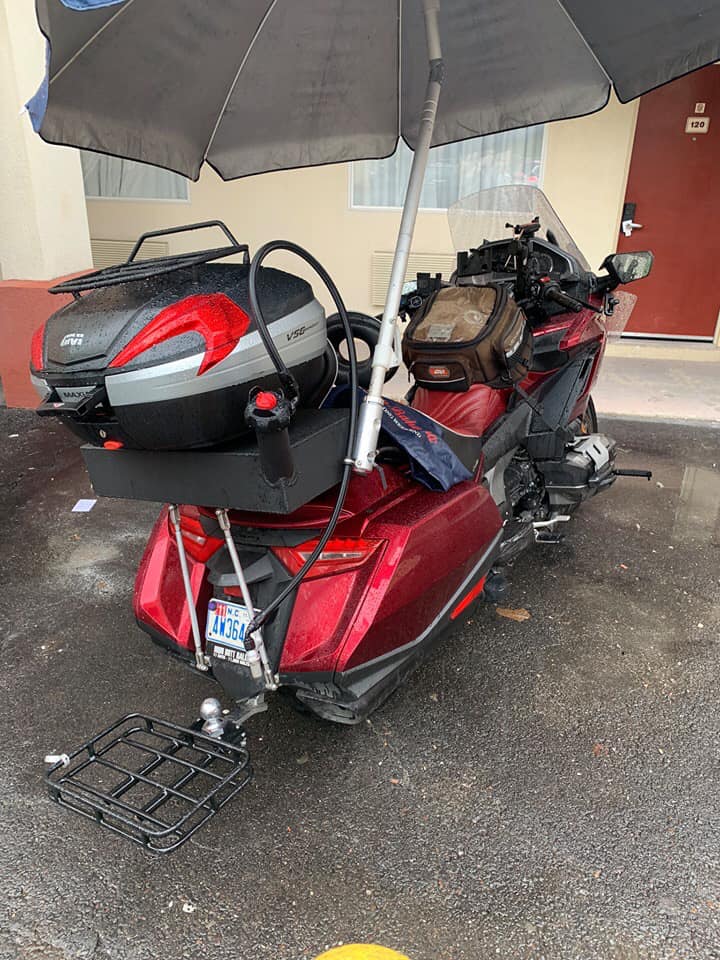 wingstuff's tweet photo. I wonder how that holds up on the highway? ๐ค
Get racks, top boxes and more for your Goldwing at https://t.co/C71Ira7GyQ today! (Umbrellas not available)
#TravelTuesday #hondagoldwing #goldwing #wingstuff https://t.co/yCk1CxxPQe