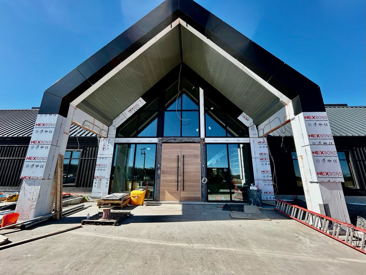 AmberwoodDoors's tweet image. *NEW CONSTRUCTION*
Stunning #custom *SOLID* Flat Sawn #whiteoak @AmberwoodDoors *DOUBLE DOOR* with Natural finish &amp;amp; 72&quot; #doorpulls in Flat Black!

Contact amberwooddoors.com today! 416-213-8007

🇨🇦 Canada Wide Shipping 🇨🇦

#doorsofdistinction #Doors #madeincanada🇨🇦