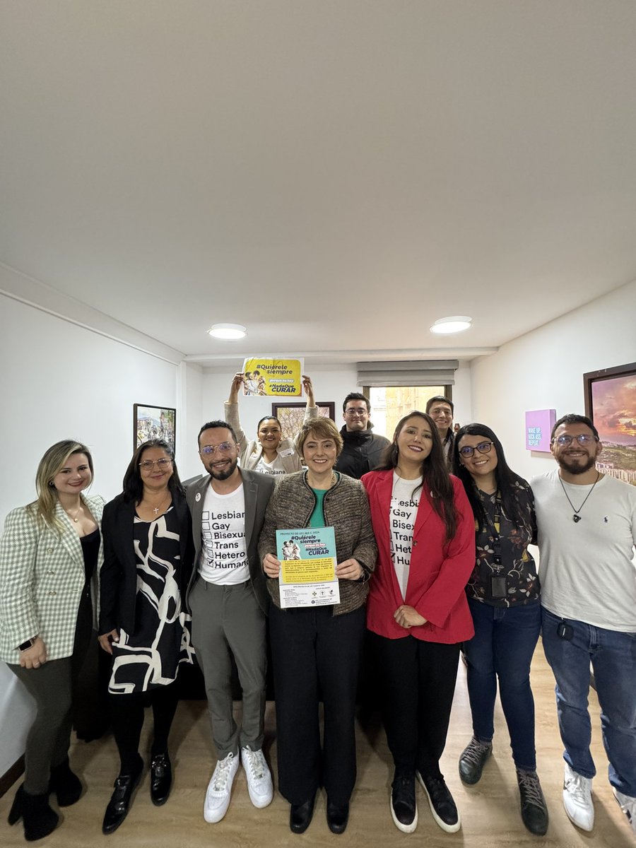Visitamos a la Congresista <a href="/CaroGiraBo/">Carolina Giraldo Botero 🏛️🇨🇴</a> 🇨🇴 para fortalecer lazos y articular acciones ante los retos que compartimos. Su liderazgo nos inspira y representa con orgullo. 🙏🏽 x el cálido recibimiento en el Honorable Congreso; este encuentro nos deja resultados concretos e inspiración