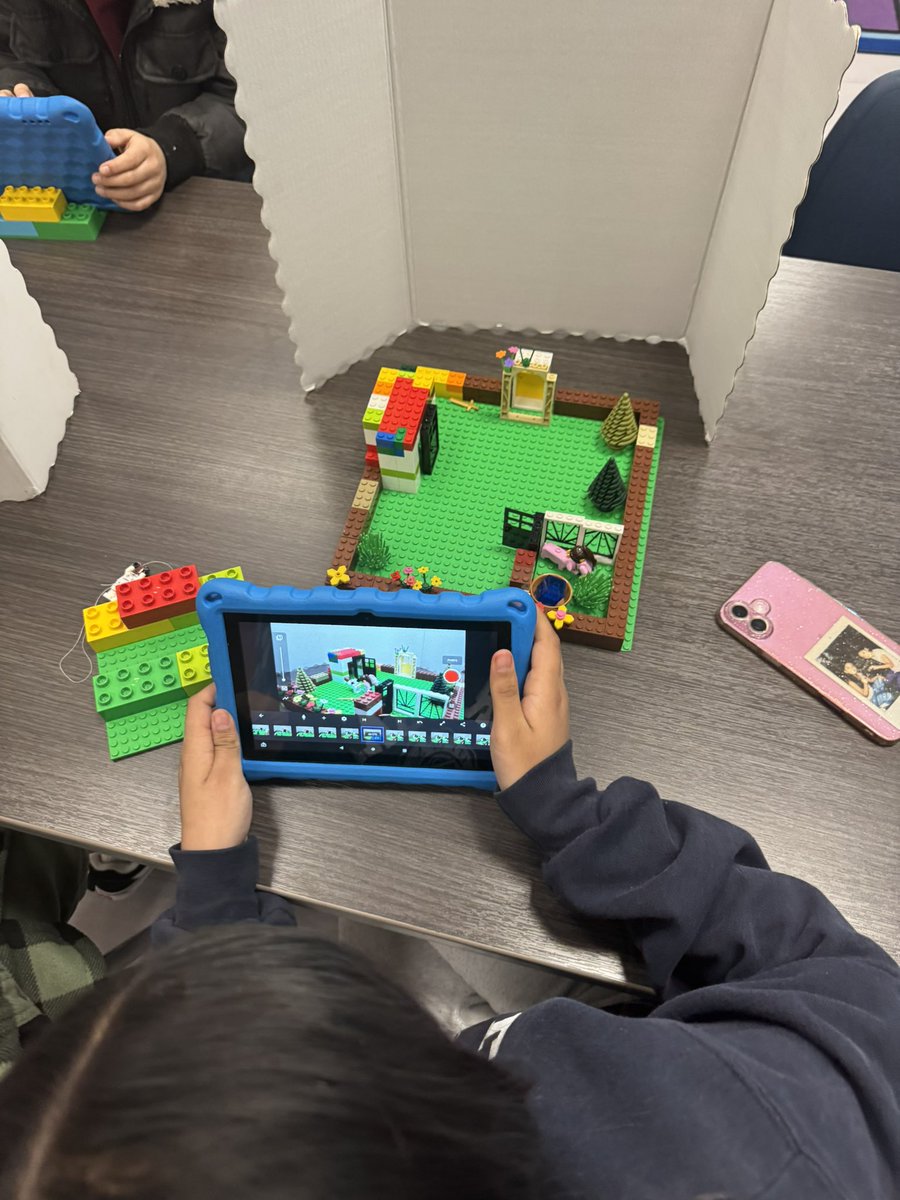 DrCoachArmijo's tweet photo. @Snapologyep Migrant Camp at Cactus Trails Elementary. Students have been working on stop motion videos and created their own Lego spinets! @CORINABOLLAINYG @OLeza_CI https://t.co/cDp6ULmZJg