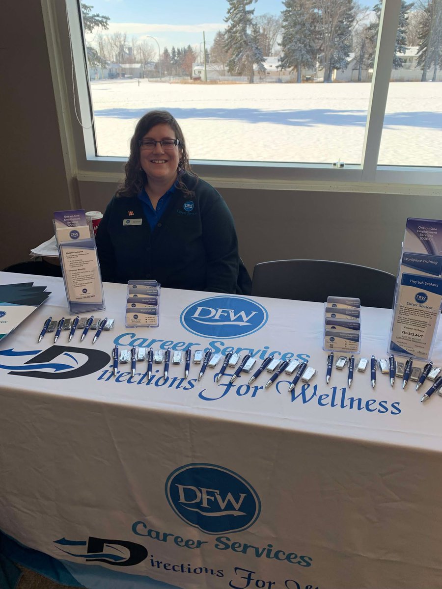DFWAlberta's tweet photo. Come join us at the Ponoka Career Fair today from 11am-3pm.
5604 50 St.

#ponoka #wetaskiwin #leduc #camrose #albertajobs #abjobs #dfwcareerservices https://t.co/RZEZAsaMz3