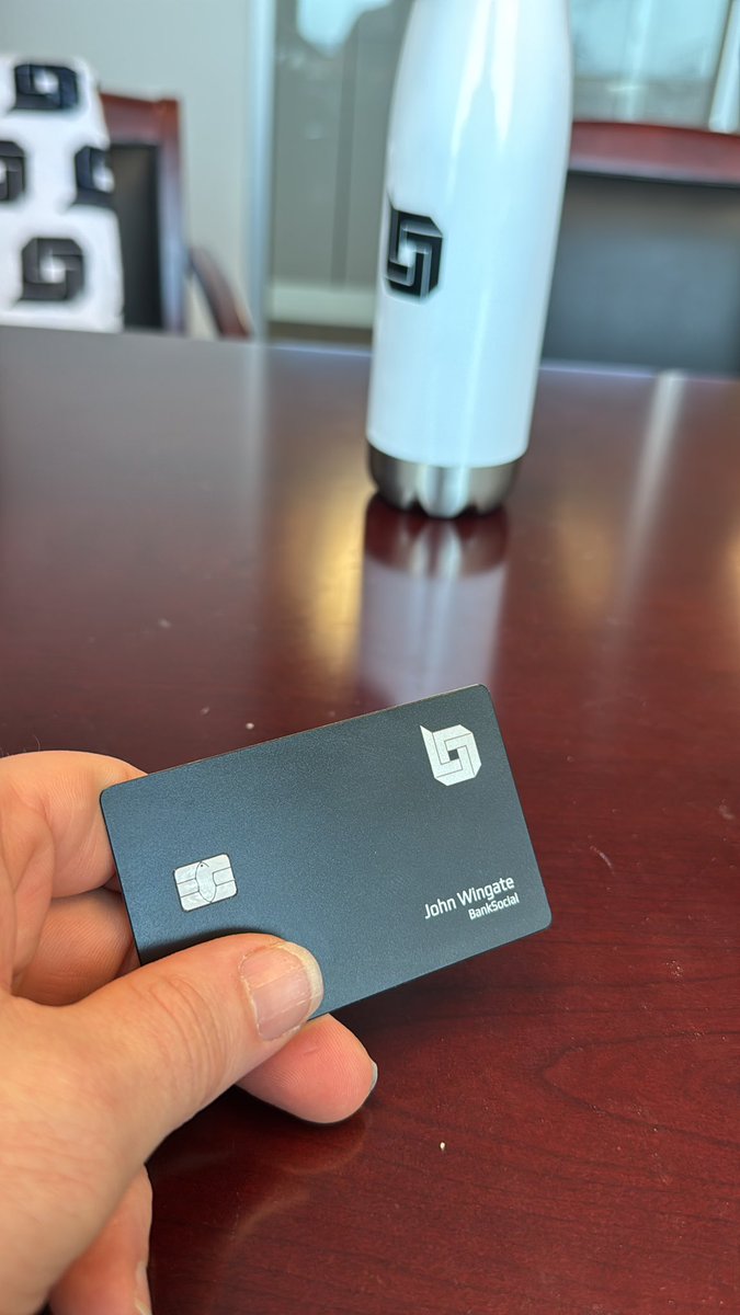 It’s real - got mine already.

Gonna be selecting some people to get their <a href="/BANKSOCIALio/">BankSocial.io</a> #Carbon #metal card

Who wants one?