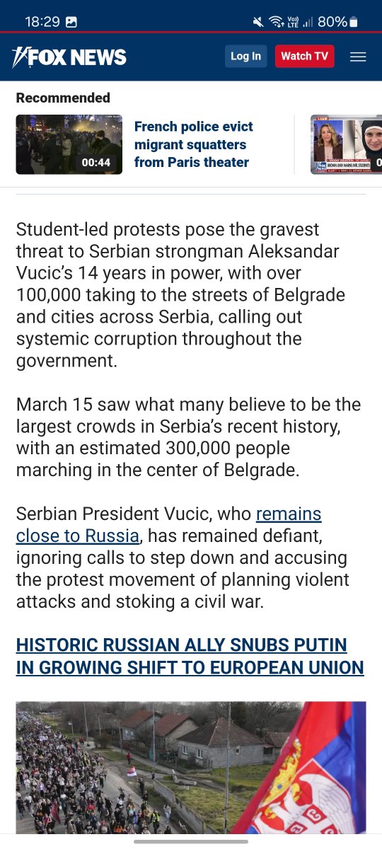 Trampovizija (Fox) nema lepe reči:

"Evropski saveznik Rusije", "Serbian strongman"

To je okvir u kojem pišu o Srbiji i njenom predsedniku.

foxnews.com/world/mass-ant…