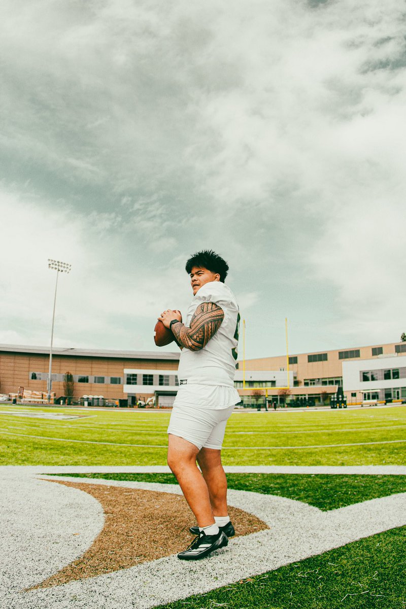 jonnioane's tweet image. #GoHornets🐝