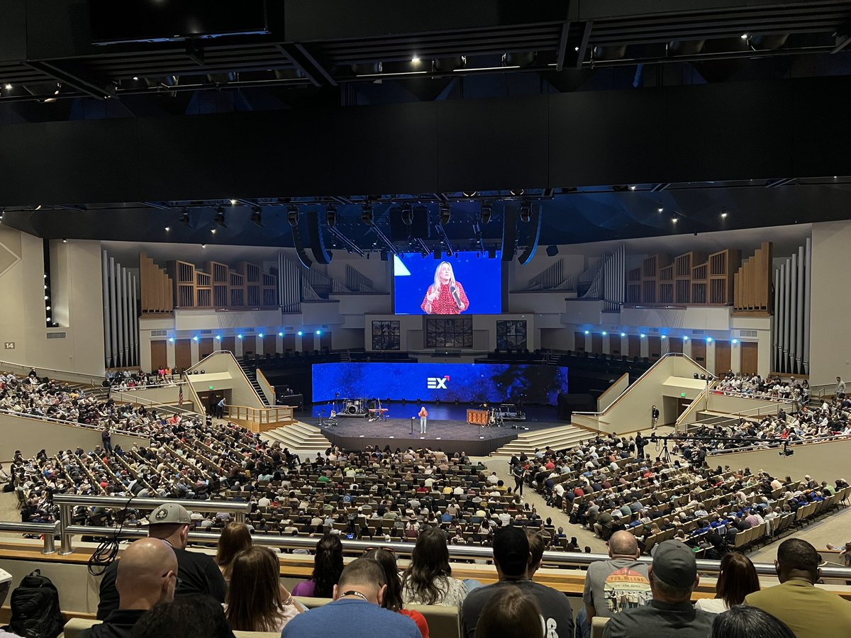 emilioabdala's tweet image. o futuro da igreja no Brasil não está em investir tanto em grandes igrejas crescendo maiores e melhores, mas em um movimento de multiplicação massiva de plantio de novas igrejas. #exponentialconference2025