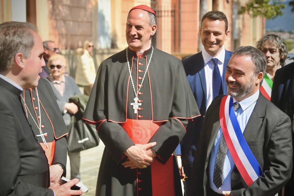Bona Madunnuccia à tutti 💙🤍 <a href="/VilledAjaccio/">Ville d’Ajaccio - Cità d'Aiacciu</a> <a href="/pays_ajaccien/">CAPA</a> <a href="/s_sbraggia/">Stéphane Sbraggia</a>