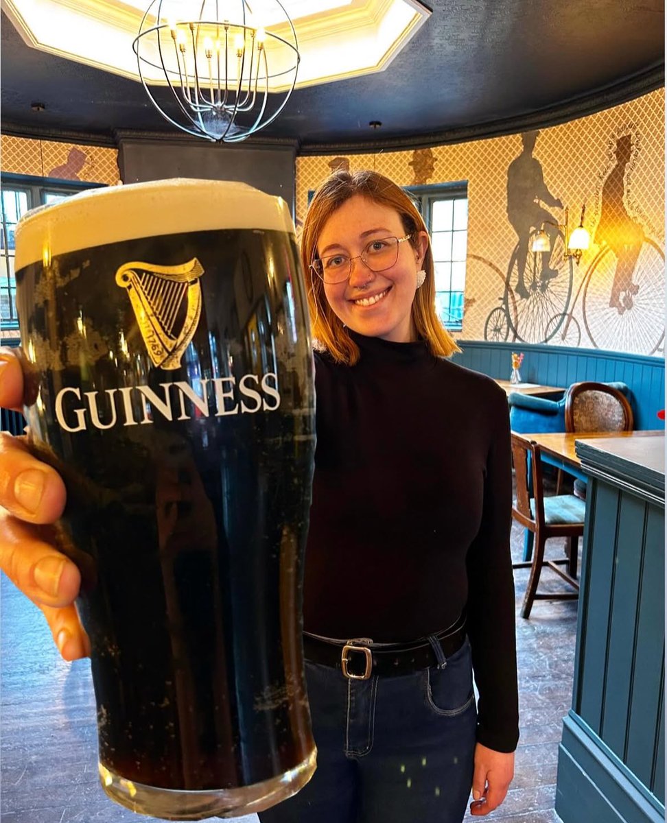 Score a table for the Women’s Six Nations 🏉

Kicking off with
Ireland v France, 1pm on 22.03
Scotland v Wales, 4:45pm on 22.03
England v Italy, 3pm on 23.03

shorturl.at/5lSJz

<a href="/YoungsPubs/">Young's Pubs</a> #therugbylove #loverugbyloveyoungs