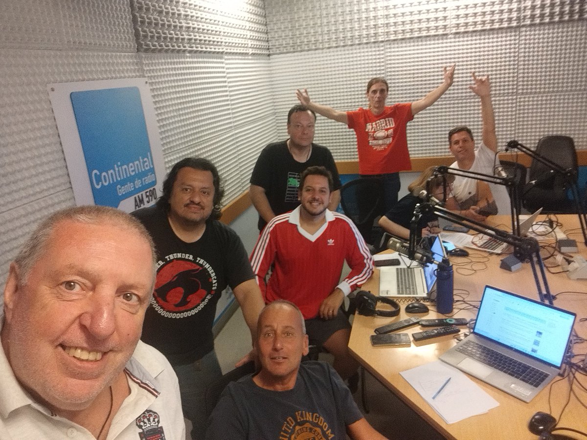 <a href="/SDM_590/">SACA DEL MEDIO</a> por <a href="/Continental590/">Radio Continental AM 590</a> 
#MartinCosta <a href="/GusMedina9/">Gustavo Medina</a> <a href="/SantiRusso/">Santiago Russo</a> <a href="/bochafa/">Martin Flores A</a> <a href="/LeoUranga/">@LEO URANGA</a> <a href="/Sebasrur/">Sebastián Srur</a> 
#NoHayMas