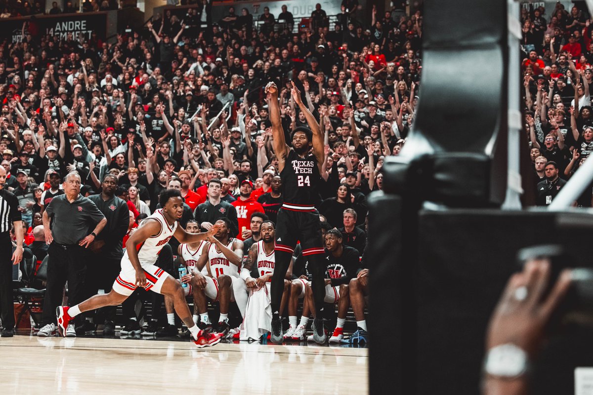 Kerwin Walton tweet media