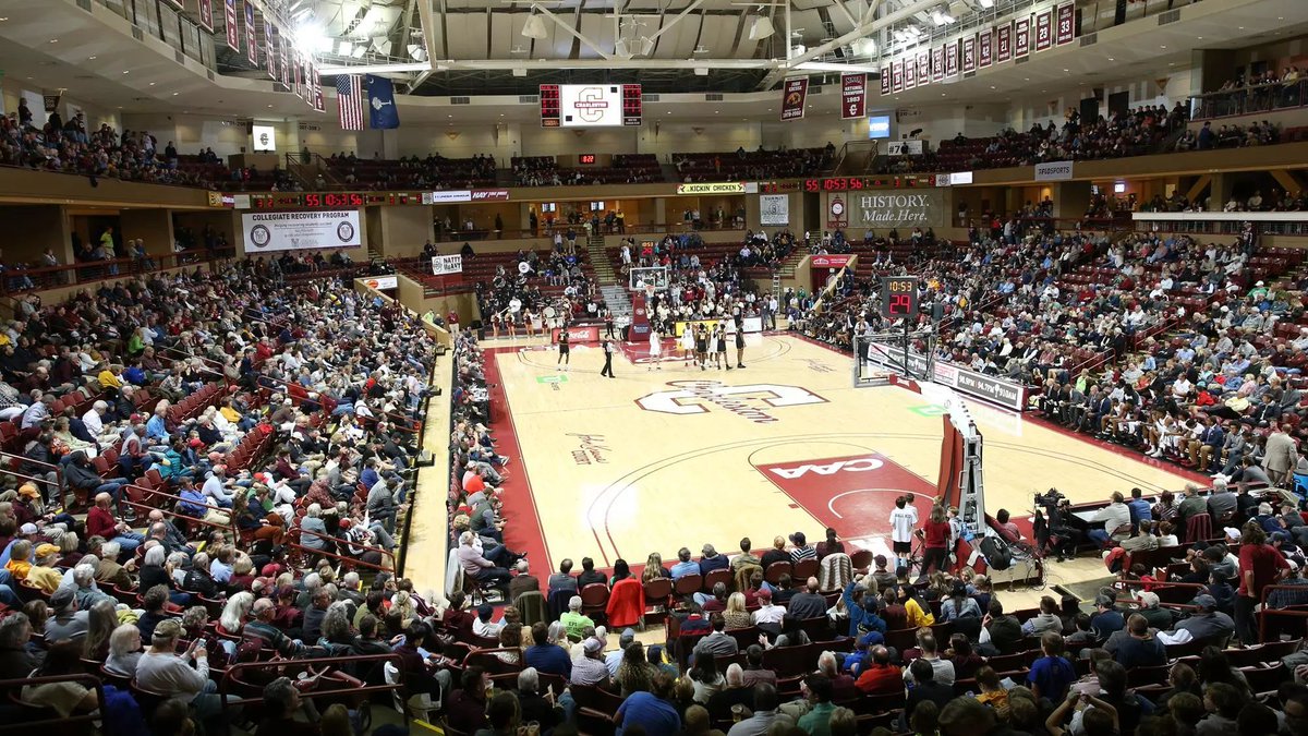 ExpoHoops's tweet image. 🚨NCAA D1 Basketball Program looking to RECRUIT &amp;amp; OFFER available prospects! 🏀

✔️ Scholarships available! 

2️⃣0️⃣2️⃣5️⃣s
2️⃣0️⃣2️⃣6️⃣s
2️⃣0️⃣2️⃣7️⃣s 

Reach 𝙀𝙑𝙀𝙍𝙔 program: buff.ly/3r4ysgl

⬇️ DROP FILM &amp;amp; RETWEET ⬇️