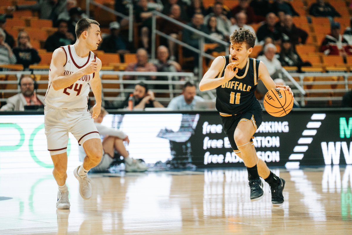 RSNsports1's tweet image. End of 3: Williamstown-68, Buffalo-29. #classAA #wvprepbb