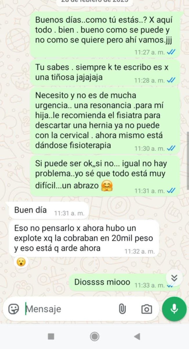 rancanoglenda7's tweet photo. 🔴#DenunciaCiudadana‼️
◾️Explote total en el #CIMEX... estaban cobrando 20.000 por una resonancia...
Hay detenidos???
◾️El William Soler está #colapsado en las salas de respiratorio, tienen a los niños en la sala de gastro.
El nieto de una vecina lo tienen allí, tres meses tiene el bebe, no tienen el medicamento, para los tratamientos, anoche a las 9 le dijeron a la mamá que no tenían la Azitromicina ni la vitamina C para darle, a esa hora la madre tubo que movilizar a toda la familia para que le buscarán los medicamentos, a ella no le dió tiempo a grabar! Denuncia de @IrmaBrok