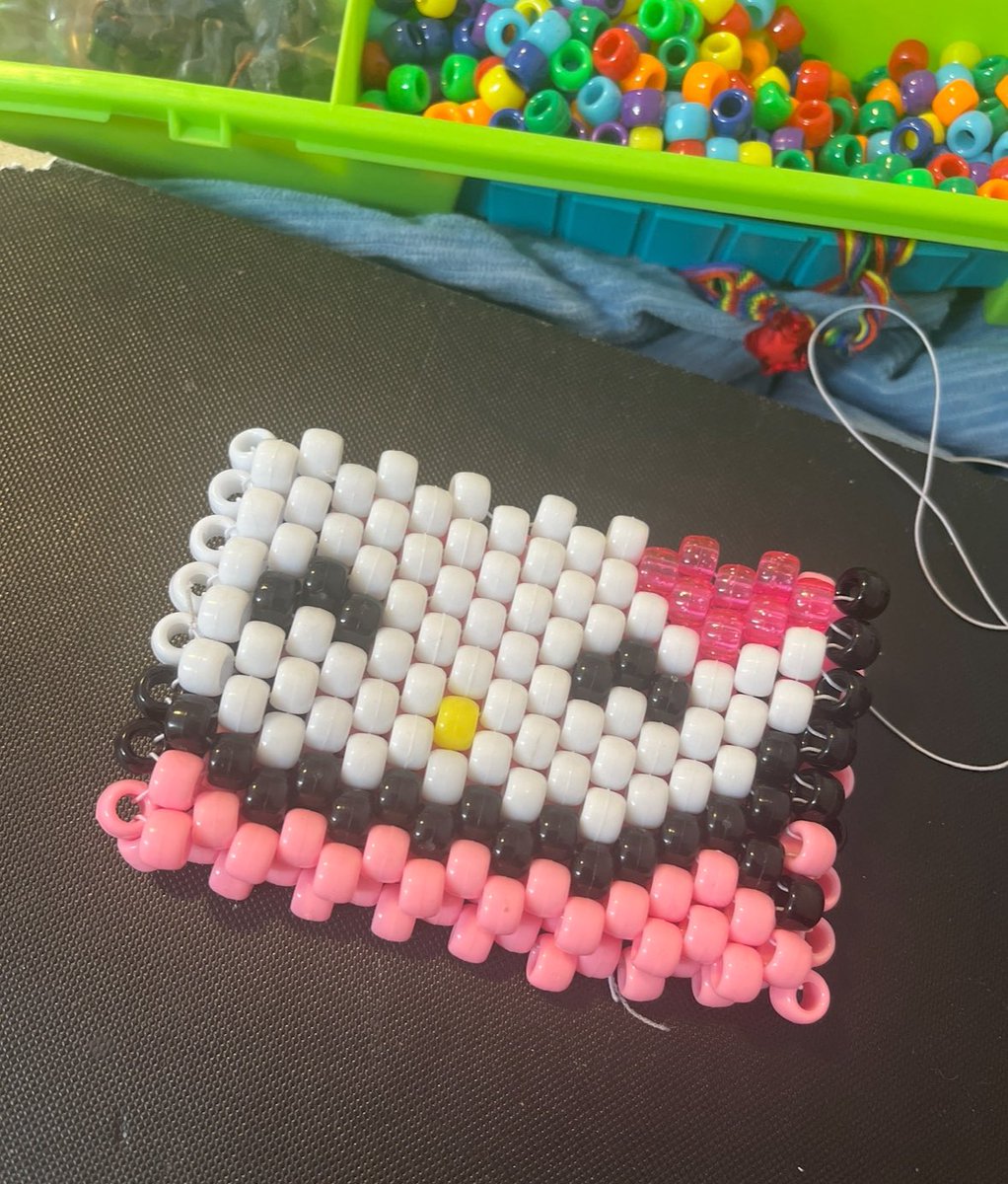 elfish_echoprax's tweet photo. Hello!! new announcement for the fundraiser. Skruff (one of our alters) is offering to make CUSTOM KANDI CUFFS for people donating to Khaleel and Eileen!!

(Examples: I will be shipping this to you and covering that fee)

@tallume_07 https://t.co/uxXLBnQWS0