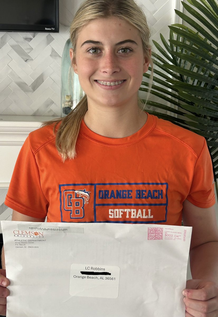 LC Robbins (@laurachae_lc) on Twitter photo Came home after practice to some awesome mail today! Made my day! Thank you, <a href="/ClemsonTigers/">Clemson Athletics</a> Athletics <a href="/clemsonsoftball/">Clemson Softball 🥎</a> <a href="/rittmanjohn/">John Rittman</a> <a href="/KatieRepole/">Katie “Crash” Repole</a> <a href="/Coach_Wigs/">Coach Wigs Jr.</a> <a href="/ClemsonCoachKJ/">Kyle Jamieson</a>
<a href="/intensitykod/">Kevin ODonnell</a> <a href="/oba_softball/">Orange Beach Softball</a> <a href="/kbcarson17/">Katelyn Boyd Carson</a> <a href="/CoachHodo/">Jody Hodo</a> <a href="/LaceyFincher3/">Lacey Fincher</a> <a href="/SoftbalAmerica/">Softball America</a> <a href="/ExtraInningSB/">EXTRA INNING SOFTBALL</a> Came home after practice to some awesome mail today! Made my day! Thank you, <a href="/ClemsonTigers/">Clemson Athletics</a> Athletics <a href="/clemsonsoftball/">Clemson Softball 🥎</a> <a href="/rittmanjohn/">John Rittman</a> <a href="/KatieRepole/">Katie “Crash” Repole</a> <a href="/Coach_Wigs/">Coach Wigs Jr.</a> <a href="/ClemsonCoachKJ/">Kyle Jamieson</a>
<a href="/intensitykod/">Kevin ODonnell</a> <a href="/oba_softball/">Orange Beach Softball</a> <a href="/kbcarson17/">Katelyn Boyd Carson</a> <a href="/CoachHodo/">Jody Hodo</a> <a href="/LaceyFincher3/">Lacey Fincher</a> <a href="/SoftbalAmerica/">Softball America</a> <a href="/ExtraInningSB/">EXTRA INNING SOFTBALL</a>