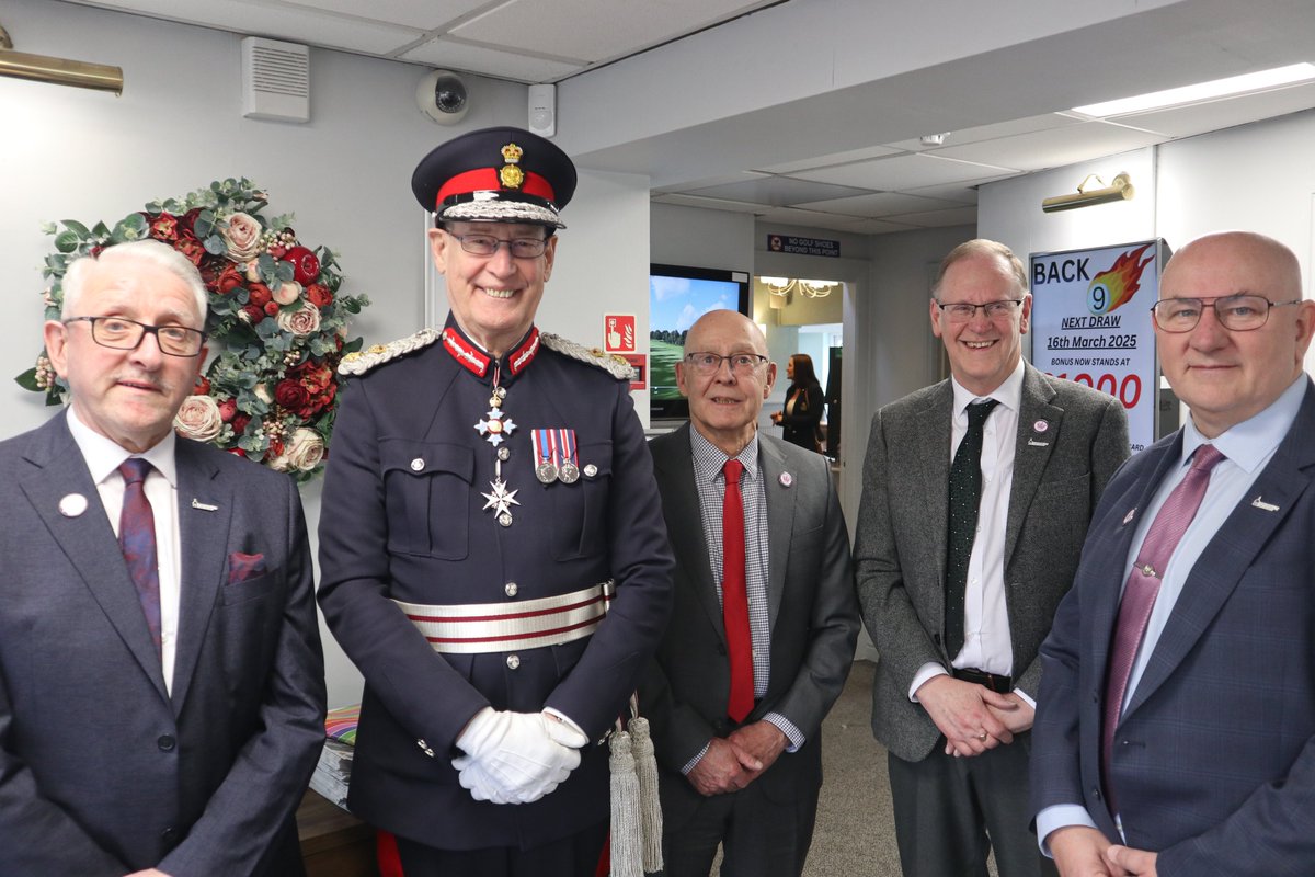 ahead of splendid lunch <a href="/PontefractGolf/">Pontefract & District Golf Club</a> 
VIPs &amp; guests inc. <a href="/WakefieldMayor/">Mayor of Wakefield</a> Darren Byford, Claire Sutherley DL, Sqn Ldr David Dinmore MBE DL RAF, <a href="/Dwain_longley/">Dwain Longley OStJ FICPEM</a>, David Jones, &amp; Lorna Malkin. <a href="/LordLtWY/">Ed Anderson, Lord Lieutenant of West Yorkshire</a> said "This is no ordinary civic society"
Other images will be posted #KAVS2024