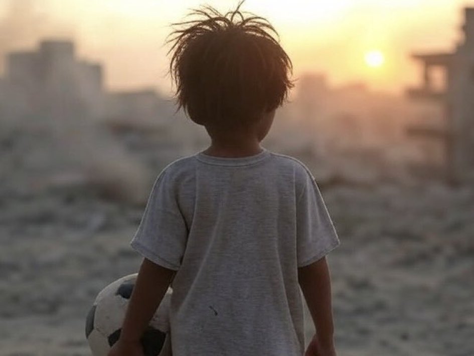 Verrano a cercarci, a disturbarci il sonno
Ad oscurare il nostro giorno
Come una fitta improvvisa sotto il costato
Le cose che abbiamo ignorato
Che non abbiamo detto, che abbiamo ignorato…