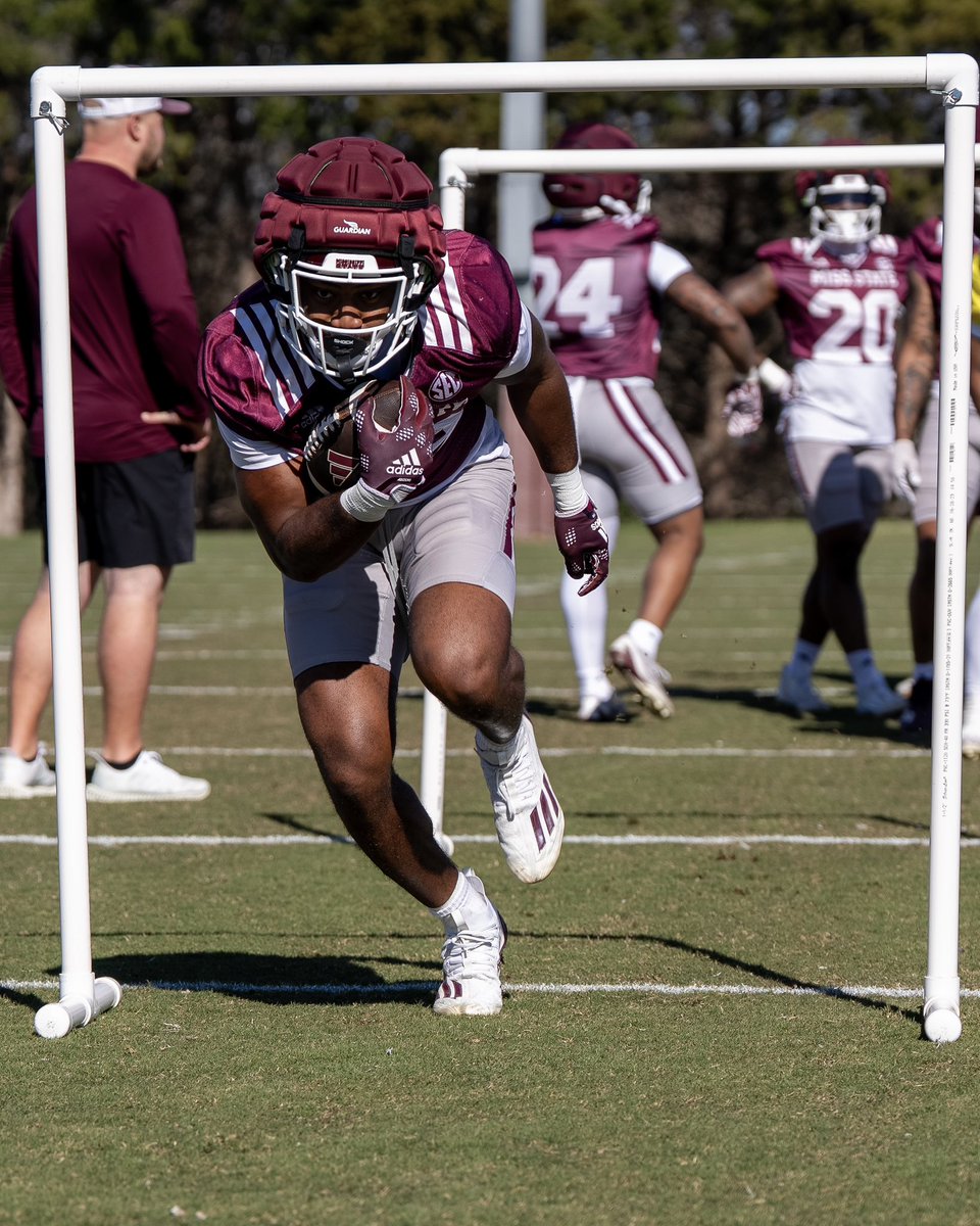 HailStateFB's tweet photo. Day One Flicks 📸

#HailState https://t.co/yXzJJaNmXy