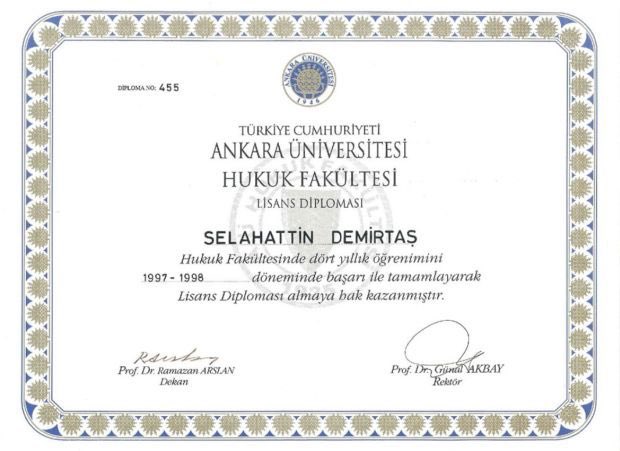 Madem diploma bu kadar gündem oldu Selahattin Demirtaş’ı serbest bırakın ✌🏽