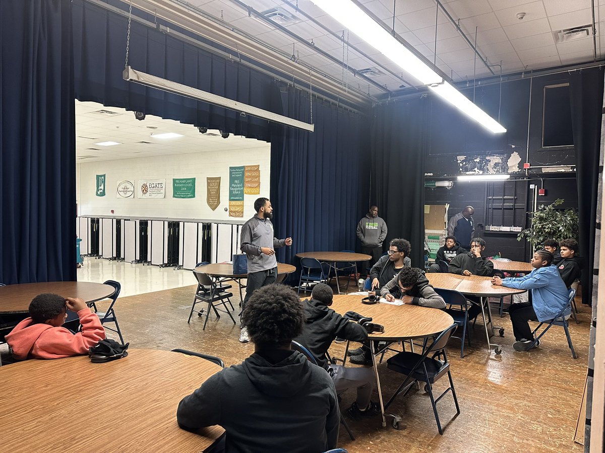 AP Sotomayor (@ap_sotomayor) on Twitter photo Thank you <a href="/SC_HS_Football/">St. Charles Football</a> for coming to <a href="/MiltonSomersMS/">Milton M. Somers MS</a> to share some sound advice and encouragement to some future Spartan student athletes! 🏈📚🎓 Thank you <a href="/SC_HS_Football/">St. Charles Football</a> for coming to <a href="/MiltonSomersMS/">Milton M. Somers MS</a> to share some sound advice and encouragement to some future Spartan student athletes! 🏈📚🎓
