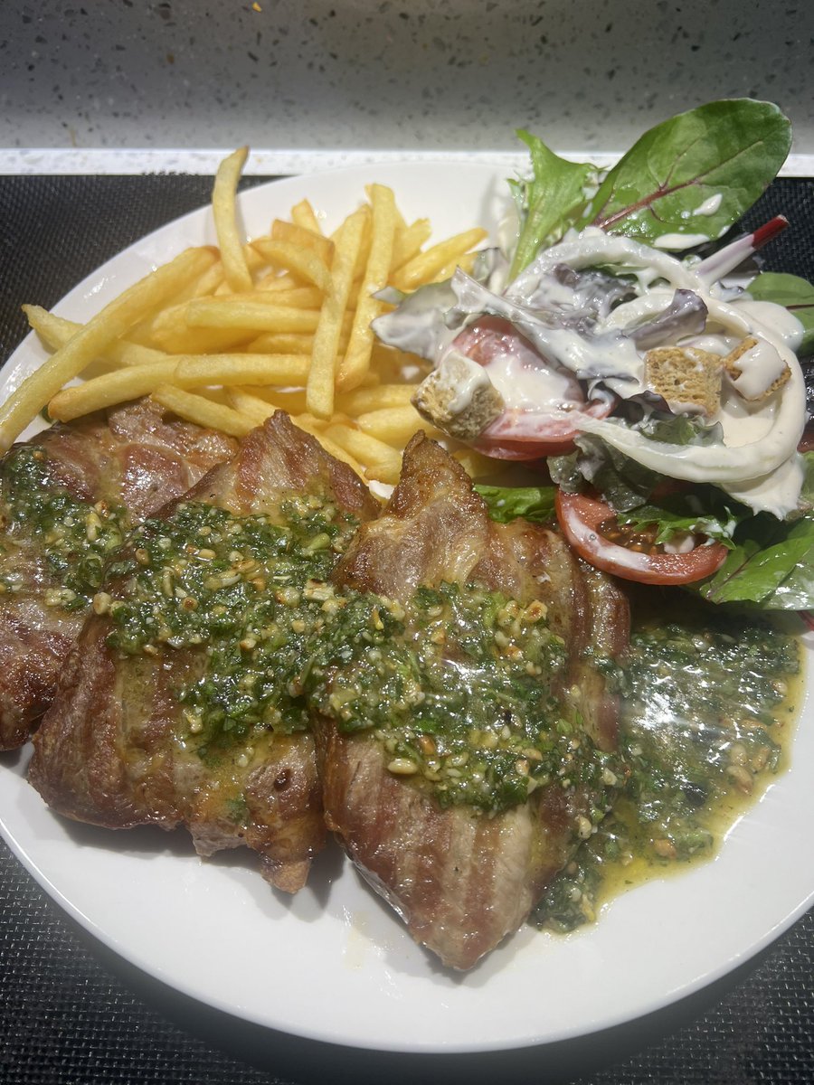 Bootlegger tweet media