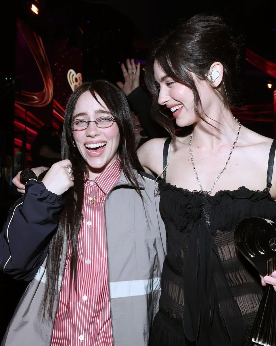 Gracie Abrams tweet media