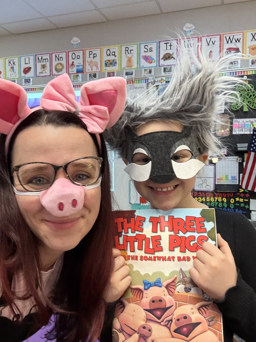 Team Kindergarten came in as our favorite fairytale The Three Little Pigs! We had an honorary Team K member join us as The “Bitty” Bad Wolf!