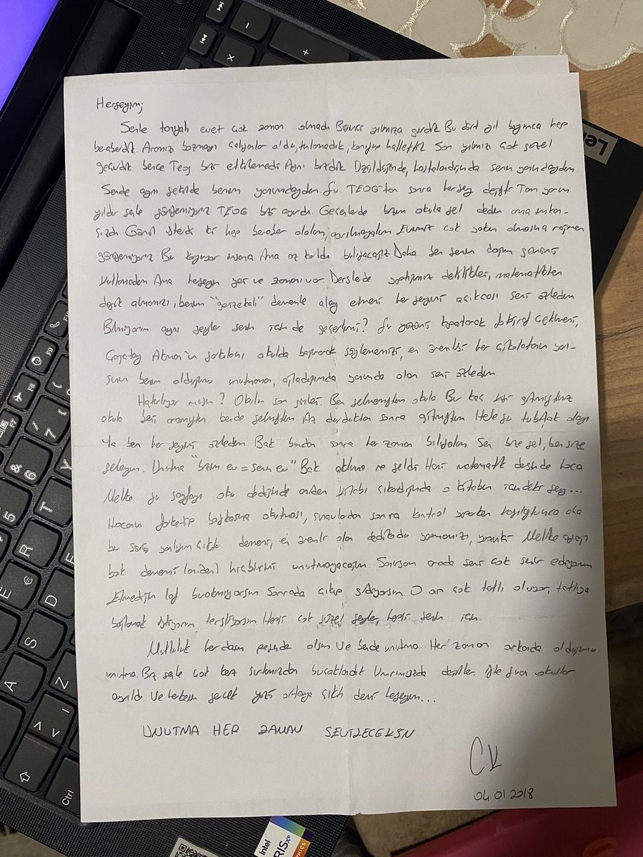 odanı karıstırırken karsına cıkan seyler..need to cry