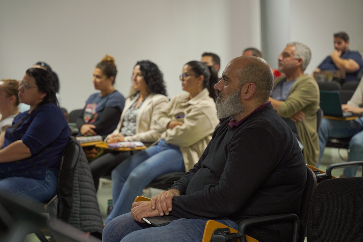 Los alumnos del curso de formación 'Convierte tu idea en negocio y mejora tu carrera profesional' empezaron su formación para poner en marcha sus proyectos empresariales.