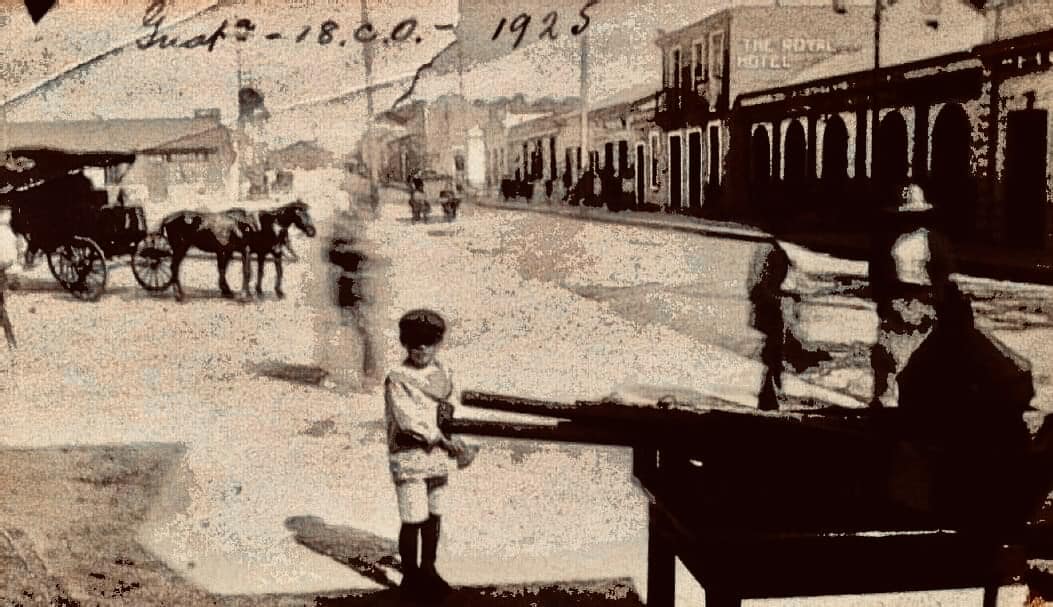 Cd. Guatemala 1925.   18 calle y 9a. Av. A. Del lado izquierdo parte de lo que hoy es Plaza Barrios.