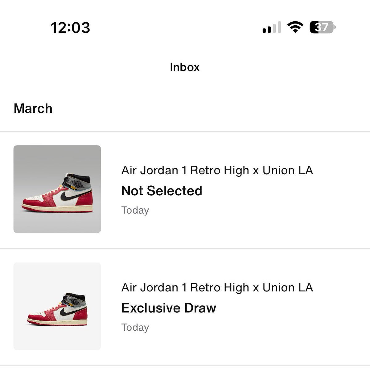 SNKR_TWITR tweet media