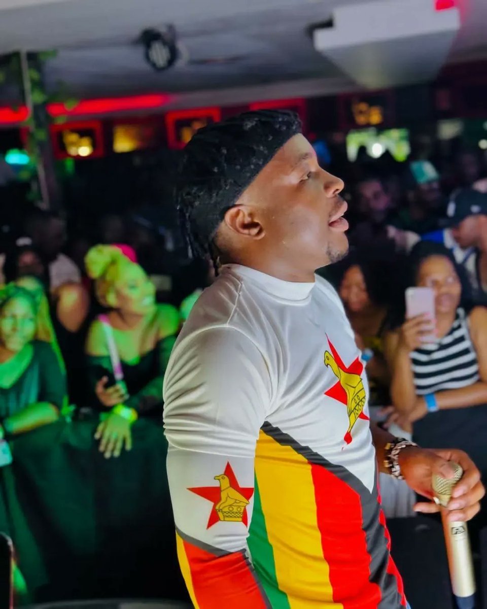 bosskimhucci's tweet photo. I am following everyone who has lost respect for HOLY TEN today.

Just Drop and emoji 🇿🇼 . LET'S GO https://t.co/c4LQYG5yr9