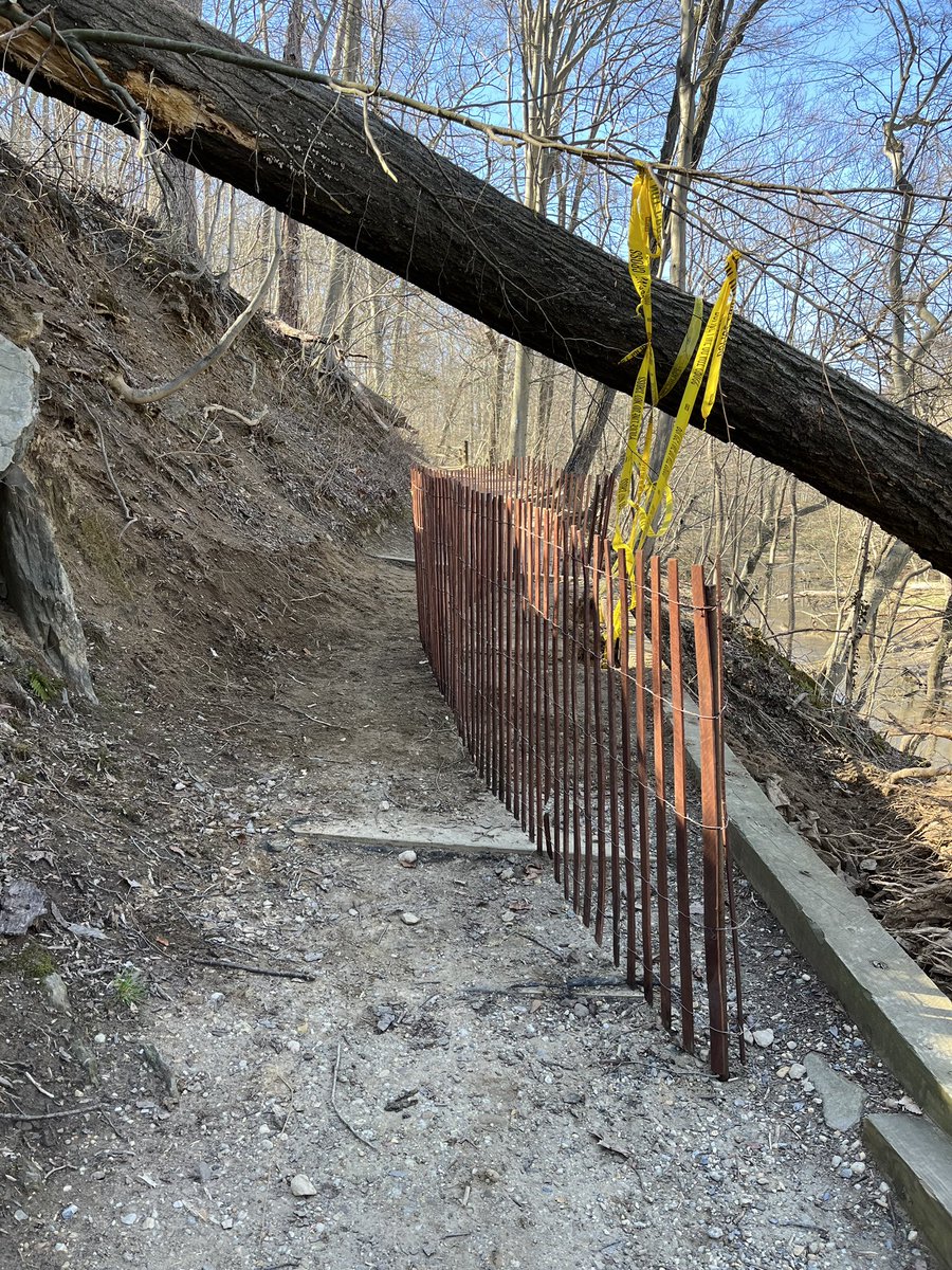 ⚠️Trail Closure ⚠️

As of March 18, 2025, the Valley Trail is closed between the Juniper Spur and Holly trails due to unsafe conditions, including a downed tree across the trail.

Please abide by trail closure signs.