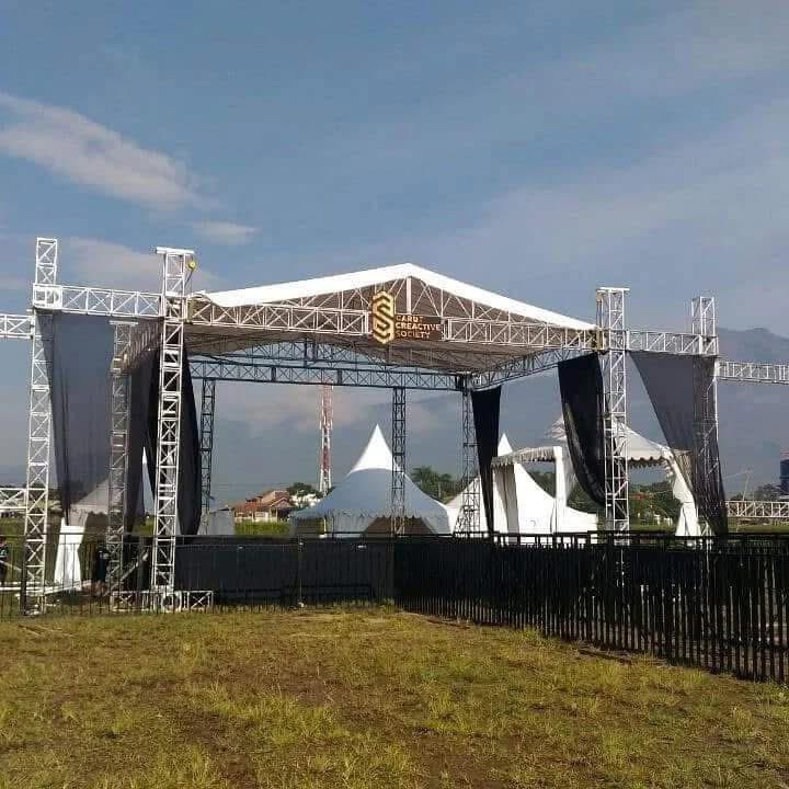 ayudhagroup's tweet image. “🎉 Sukseskan acaramu dengan Ayudha Event! Partner terbaik untuk momen berkesan. Hubungi 0877-8633-6999 📞 #AyudhaEvent #EventOrganizer”
