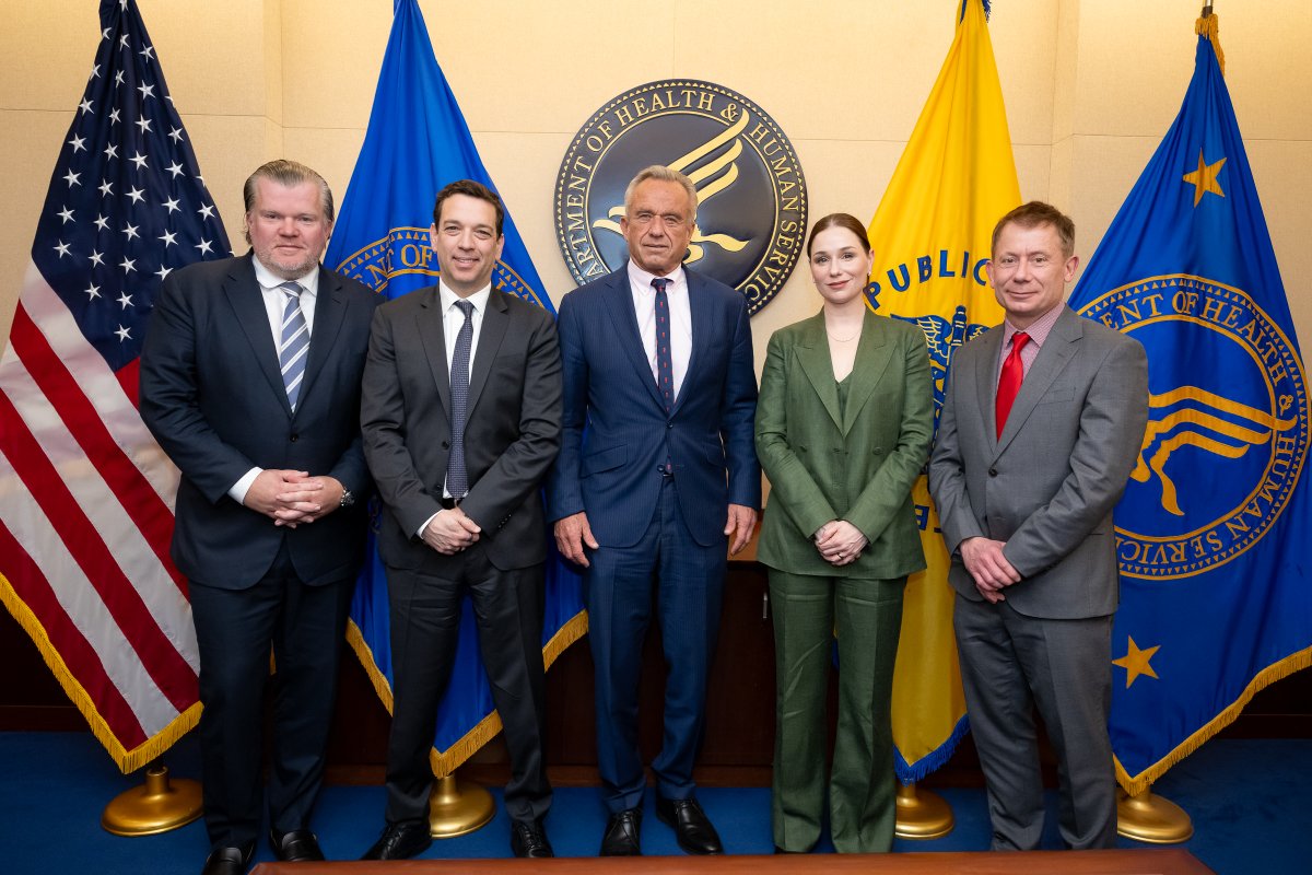 HHS.gov (@hhsgov) on Twitter photo After meeting with CEOs of top infant formula manufacturers today, <a href="/SecKennedy/">Secretary Kennedy</a> + <a href="/US_FDA/">U.S. FDA</a>  announced Operation Stork Speed to expand options for safe, reliable, and nutritious infant formula for American families.
Learn more ➡️ hhs.gov/about/news/ope… After meeting with CEOs of top infant formula manufacturers today, <a href="/SecKennedy/">Secretary Kennedy</a> + <a href="/US_FDA/">U.S. FDA</a>  announced Operation Stork Speed to expand options for safe, reliable, and nutritious infant formula for American families.
Learn more ➡️ hhs.gov/about/news/ope…