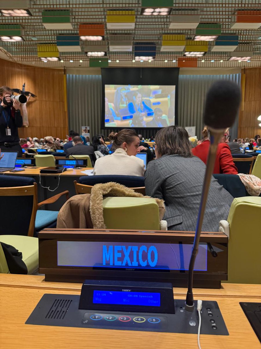La igualdad de género tardará 134 años si no aceleramos el cambio. En la #CSW69 de la ONU, discutimos cómo la IA puede ser clave para cerrar la brecha económica. Con Unlocked AI y Finvero, buscamos que una mujer acceda a financiamiento en menos de 6 min. #WomenInFinance