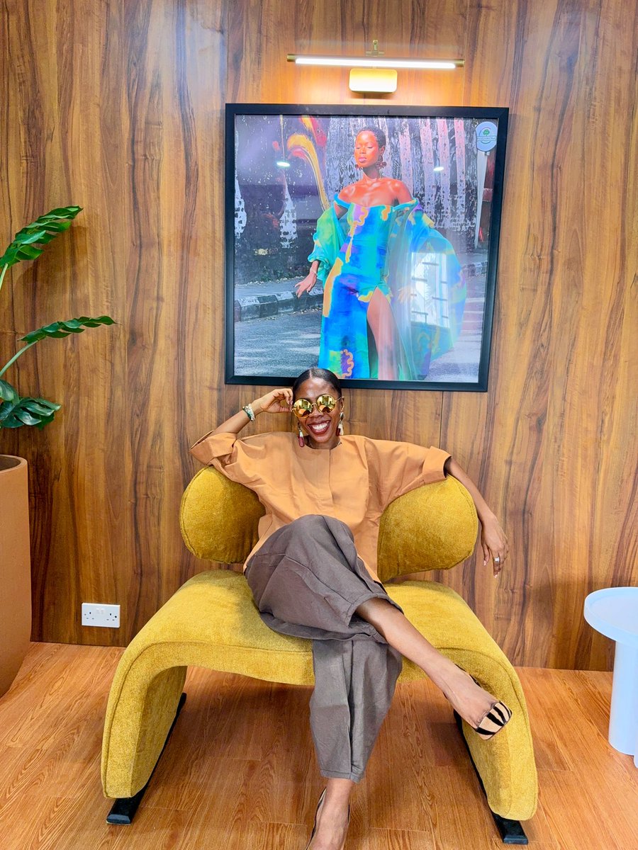 Life lately 🥰. Wearing #isaleekofromderin in the best content space in Lagos #spacesbyisaleeko 🥰