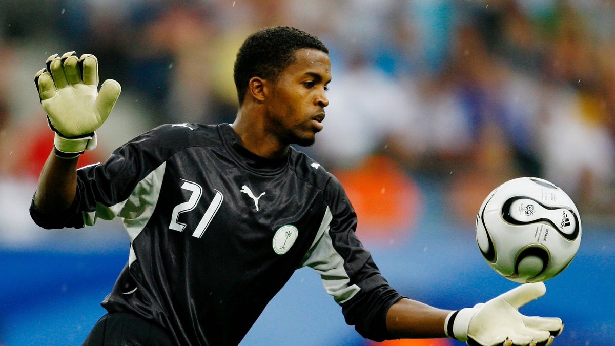 🌙 رمضانيات سوفاسكور (سلسلة 9)

أعلى تقييم سوفاسكور للاعب عربي في مباراة واحدة في تاريخ كأس كأس العالم يعود لـ مبروك زايد🇸🇦 حارس منتخب السعودية ضد إسبانيا مونديال 2006
🧤 11 تصدي
📥 7 من كرات داخل منطقة الجزاء
🗻 4 إلتقاطات عالية للكرة
🎖 رجل المباراة بتقييم سوفاسكور 9,7