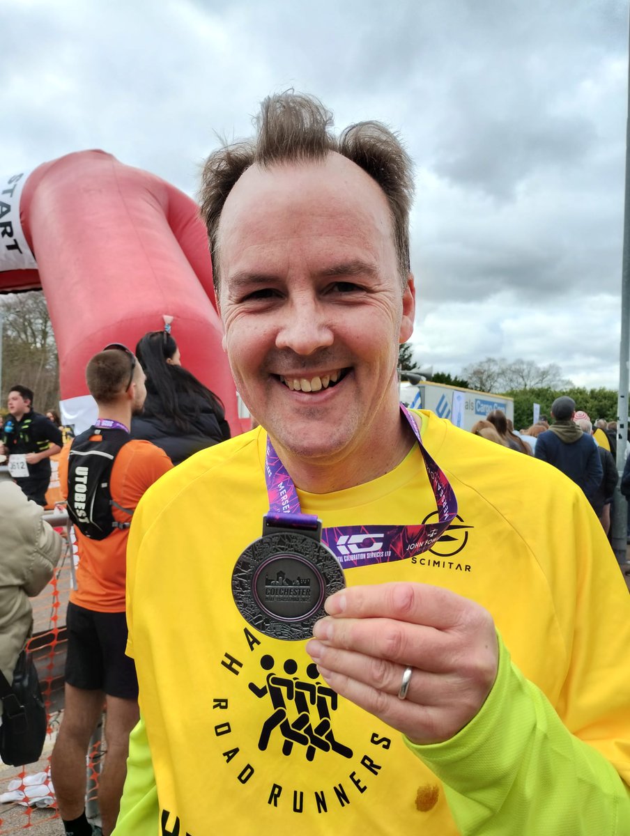 callofthewiles's tweet photo. March 16, 2024. First parkrun as a Couch to 5K graduate.
March 16, 2025. First half marathon. 

This is getting out of hand mate. https://t.co/TQBwEqDrMH