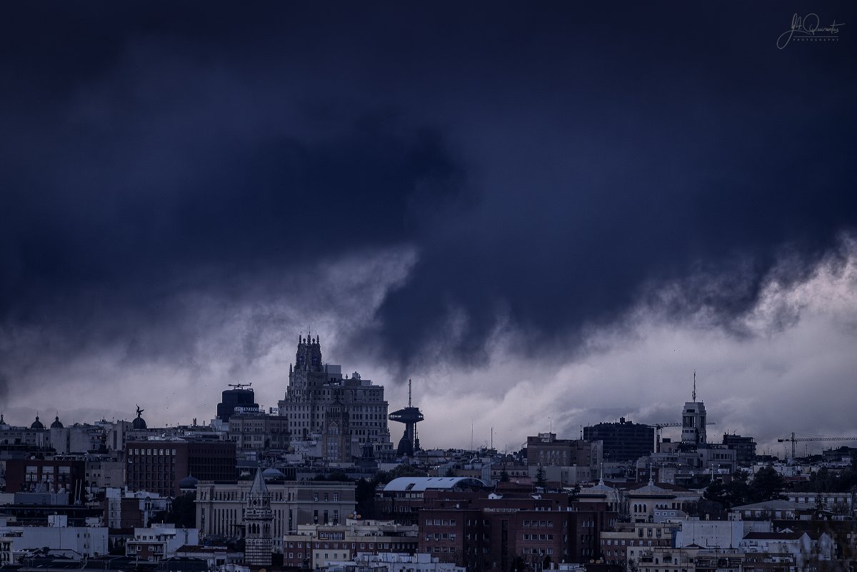 JoseAQuirantes's tweet photo. Buff !!! Madrid hace un rato ... https://t.co/vXmKKAcK9W