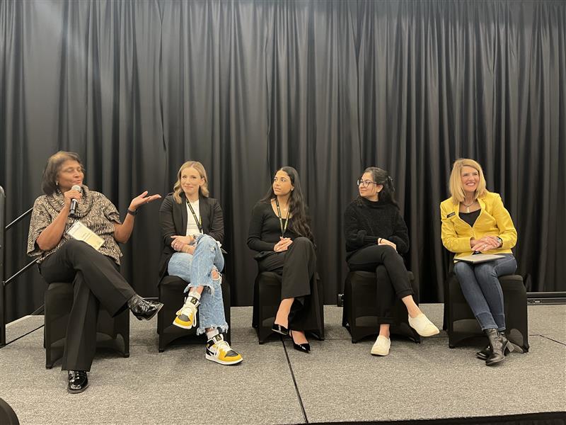 LATKnight's tweet image. What an incredible weekend celebrating 20 years of @MizzouAlumni's Griffiths Leadership Society! I am so grateful I had the opportunity to participate alongside four amazing panelists in a conference session on #NetworkStrength. Their insights exemplified the power of networks!