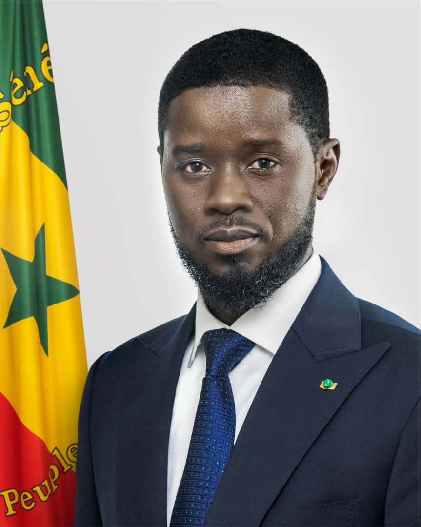 I AM NOT GOD!

An earth-shattering statement by the 44-year-old Senegalese President, Diomaye Faye.

Shortly after his election, he reflected his stance against the glorification of political figures and emphasized ethical leadership and fighting corruption.

Modern Ghana