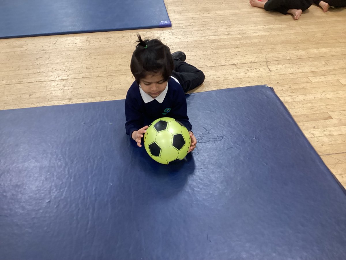 MrsLongmanAMPA's tweet photo. F2LL, are throughly enjoying gymnastics with Coach Callum. We are beginning to travel and link movements across the mat. #EYFS #PE @AbbeyMead_TMET https://t.co/TyjvdTiXJ1