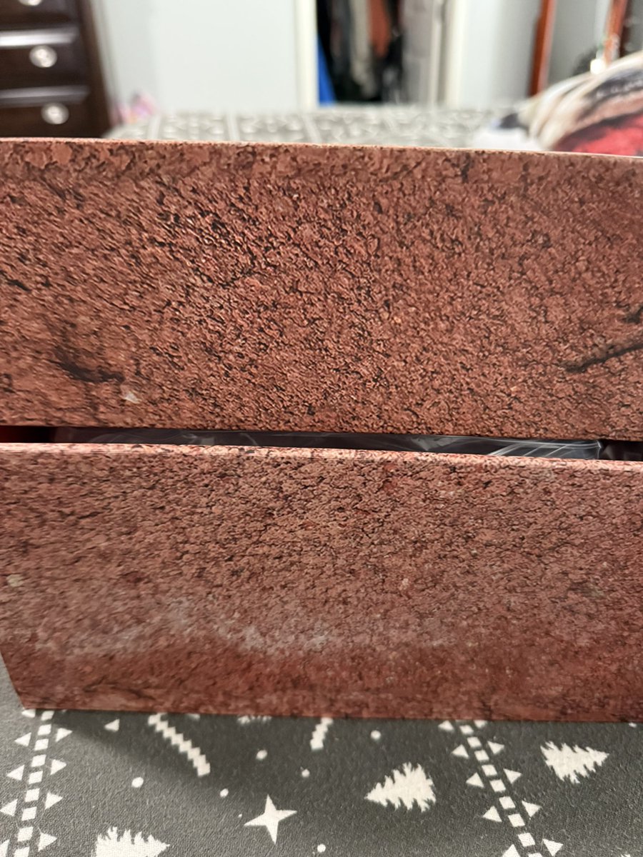 e_campitelli's tweet photo. @TheSiteSupply  yo! I never received Nikes wrapped up like this.  Also.  This box looks like it has water damage ?  Any insight.  
BIKE air 4’s https://t.co/TJzzqqrqeQ