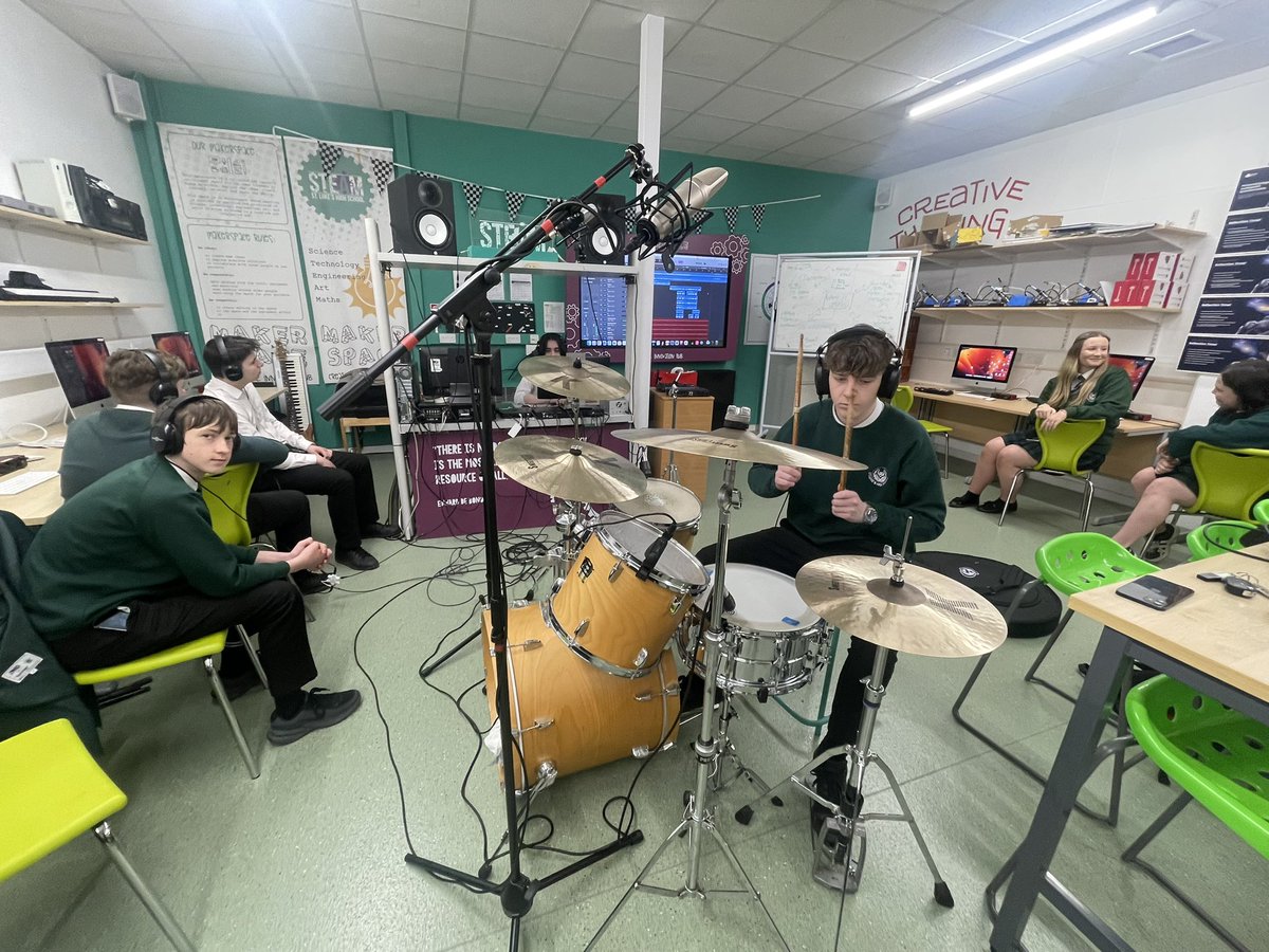 St Luke's Creative Arts tweet media